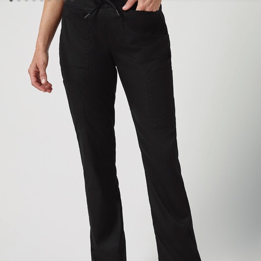 Jaanuu Scrubs Six Pocket Pant size M petite